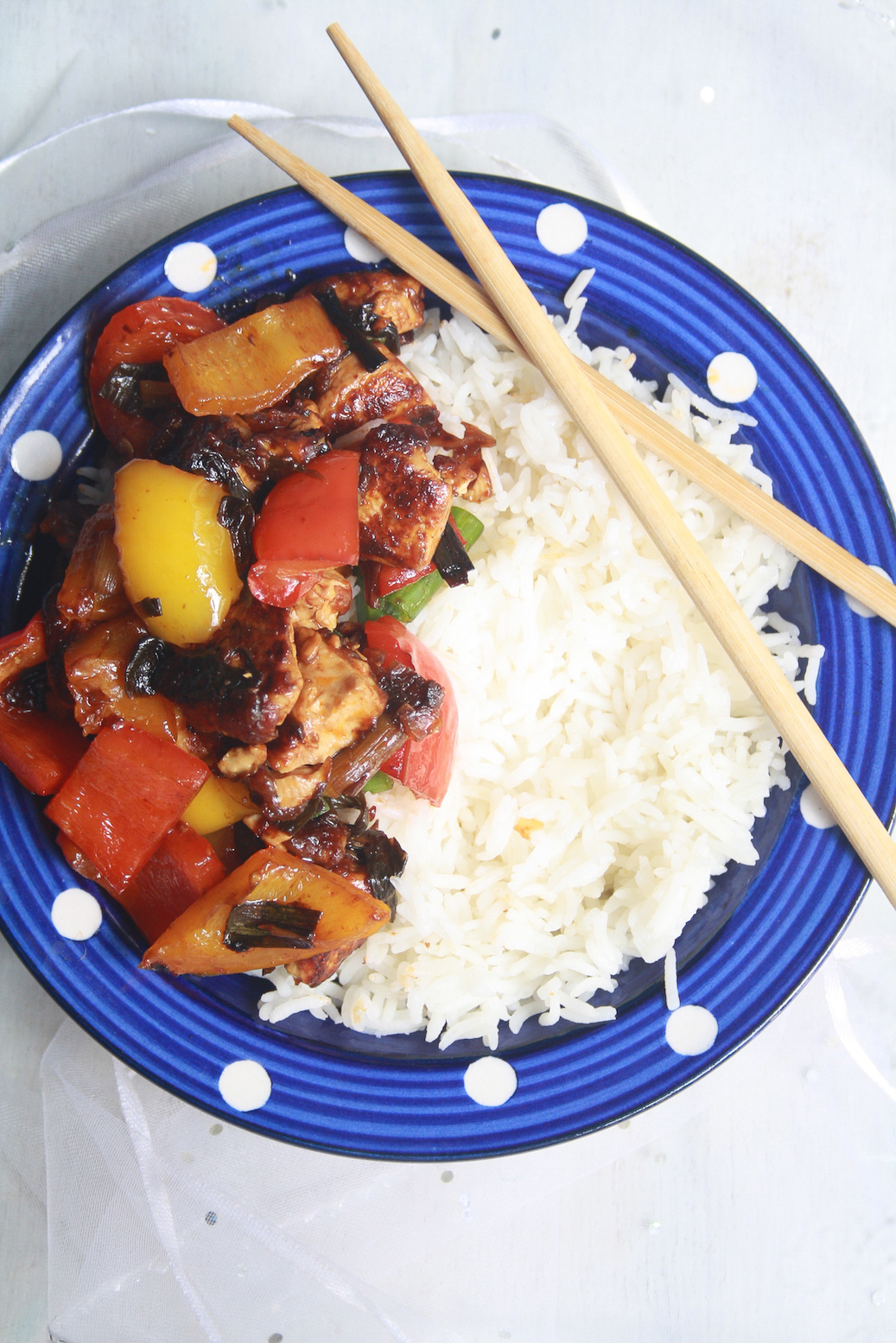 Quick and flavourful tofu veggie stir fry with plenty of zippy ginger teriyaki flavour!