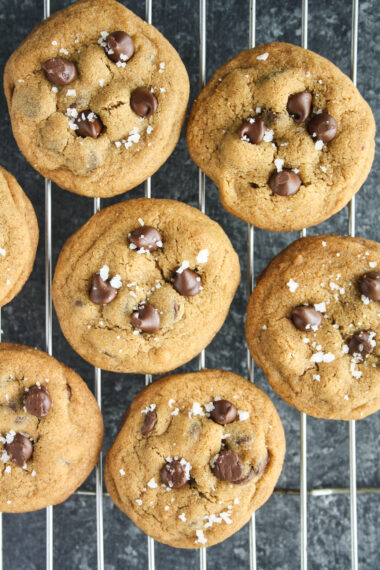 Chewy buttery chocolate chip cookies with vanilla bean, coffee and lots of sea salt!