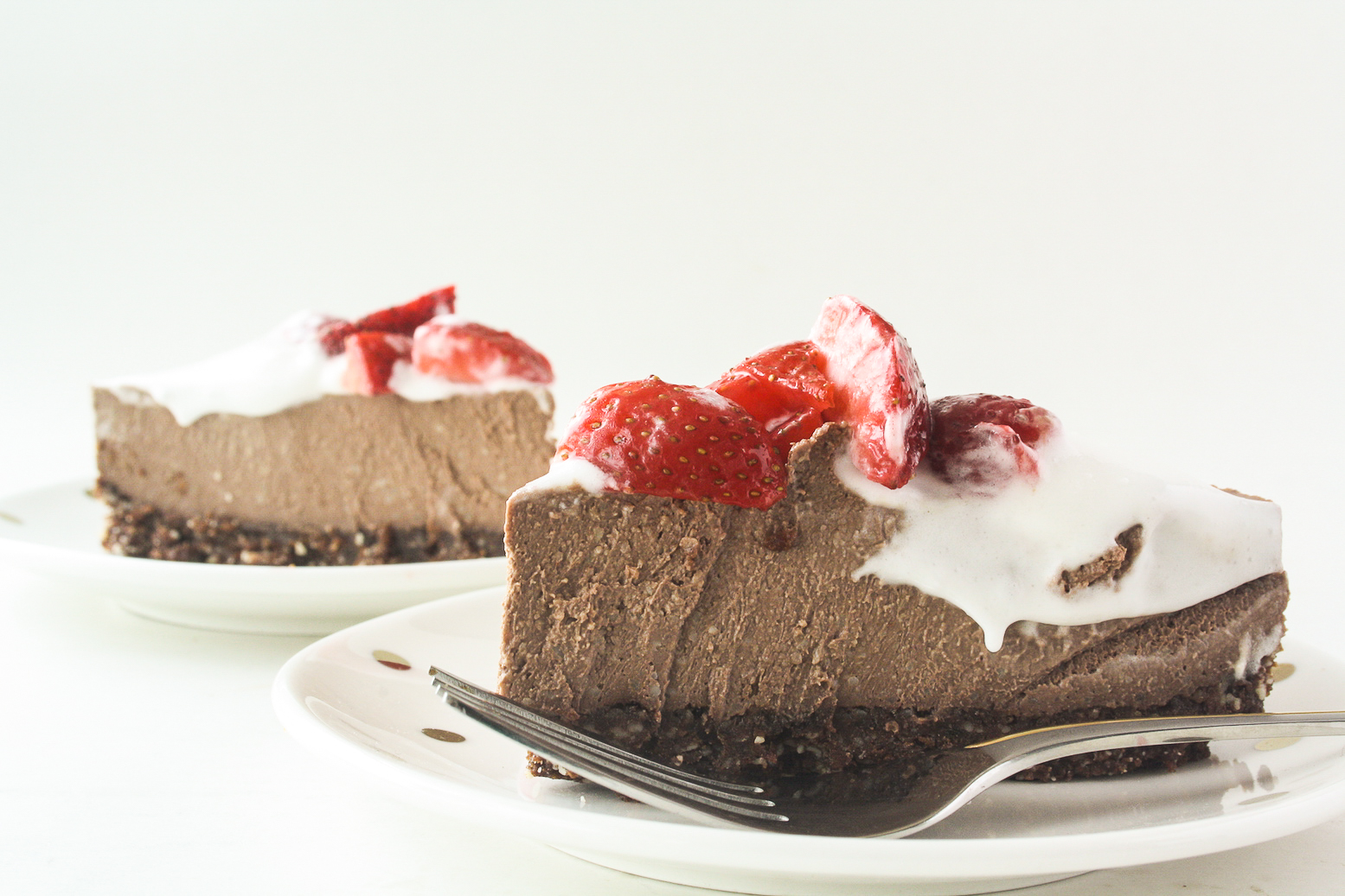 Chocolate Cashew Cheesecake (Vegan, NoBake)