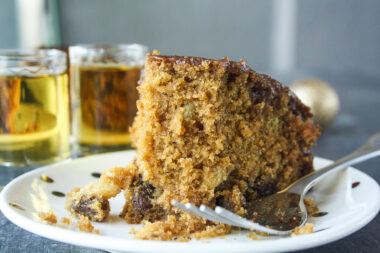 Moist and tender cake with whiskey-soaked raisins and a whiskey caramel glaze!
