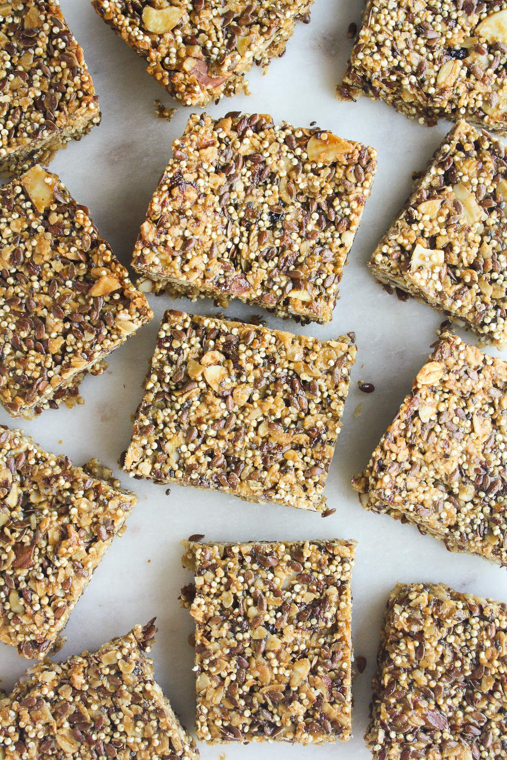 Chewy, healthy quinoa peanut butter bars with chia and flax seed!
