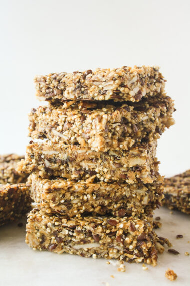 Chewy, healthy quinoa peanut butter bars with chia and flax seed!