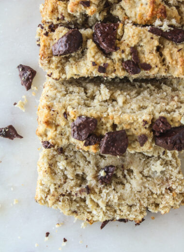 Moist and tender banana bread with oat and coconut flours. No eggs!