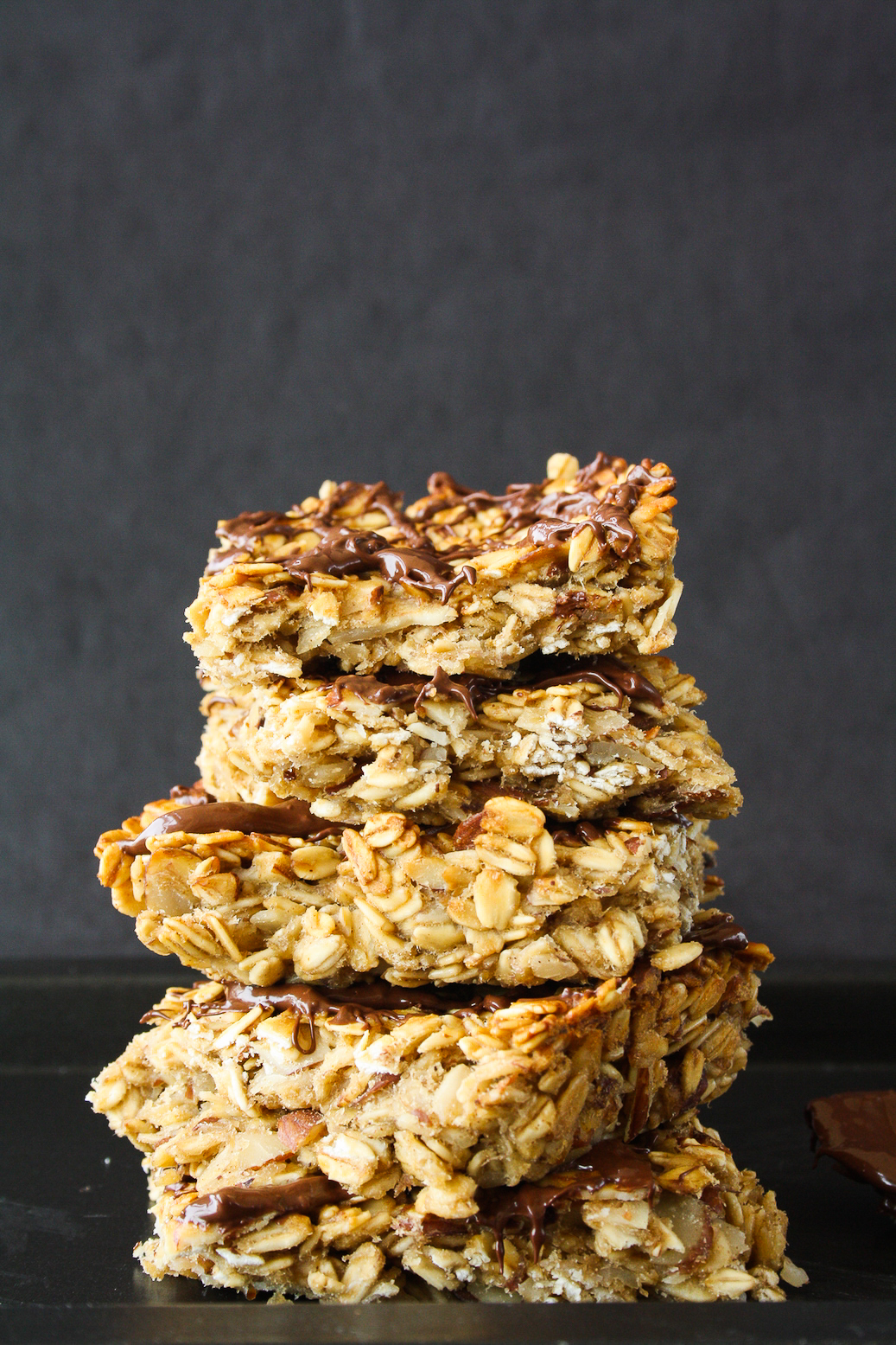 Soft and chewy granola bars with banana and peanut butter!