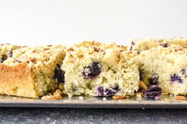 A buttery, moist blueberry cake made with cornmeal and a crunchy streusel topping!