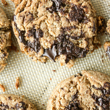 Naturally sweetened, vegan rye flour cookies with almond butter