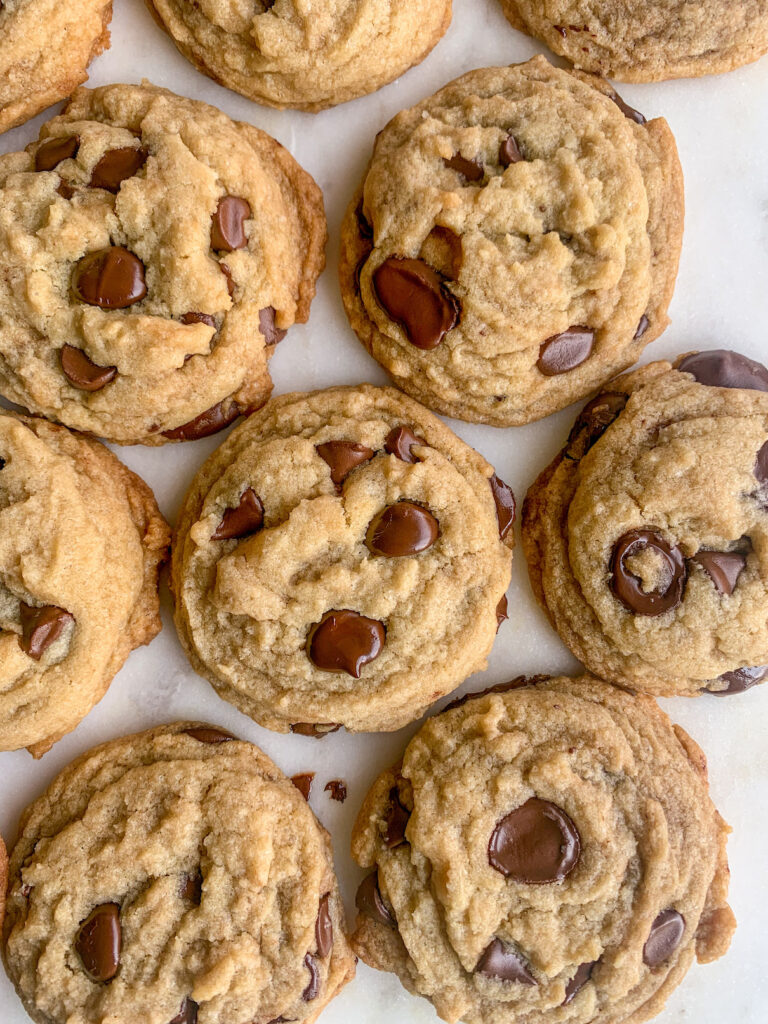 Crispy-edged, soft and chewy eggless chocolate chip cookies