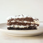 White and dark chocolate mousse cake without eggs or gelatin