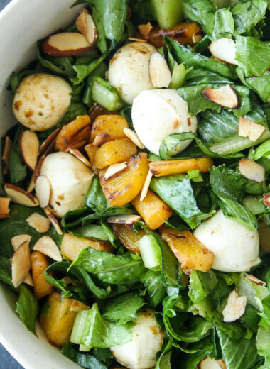 Caramelised pumpkin salad with mozzarella and almonds