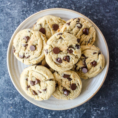 Crispy-edged, chewy eggless chocolate chip cookies