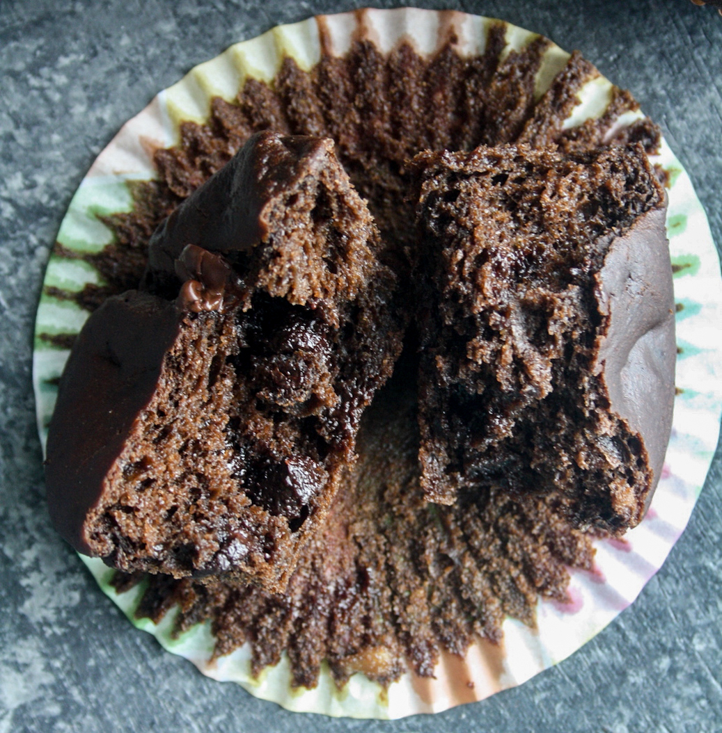 Moist, eggless chocolate banana muffins with peanut butter and no added sugar or fat.