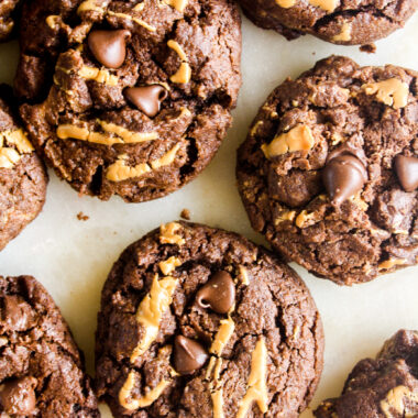 Thick and brownie-like chocolate peanut butter cookies