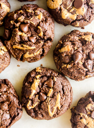 Thick and brownie-like chocolate peanut butter cookies