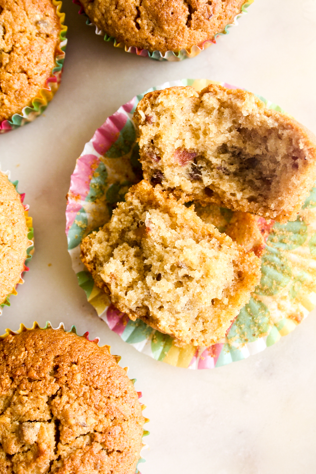 Moist, naturally sweetened muffins with almonds and wholewheat flour