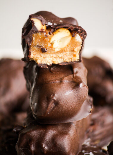 Homemade healthier snickers with date caramel and oats