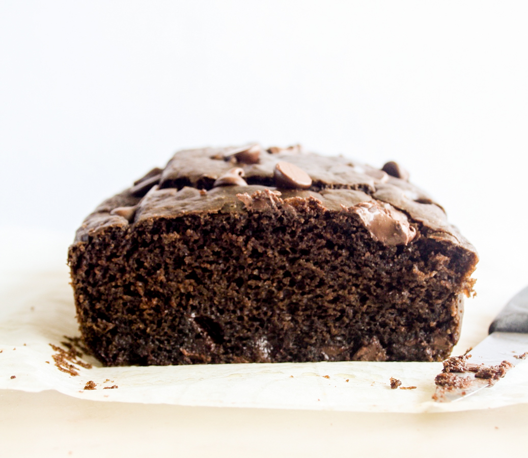 Moist and super soft eggless chocolate cake with lots of chocolate chips