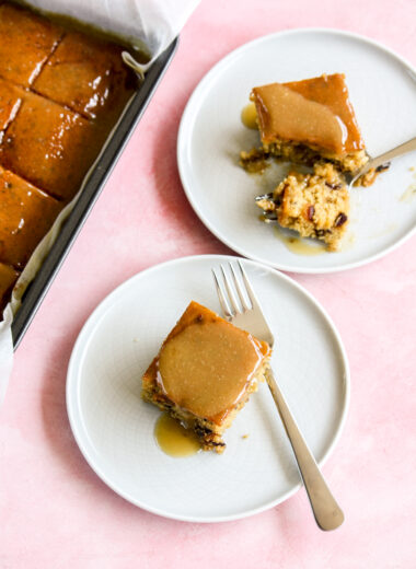 Moist date cake with a buttery toffee sauce