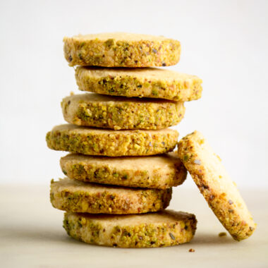 Classic, crumbly butter biscuits coated in pistachios