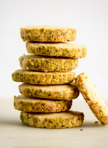 Classic, crumbly butter biscuits coated in pistachios