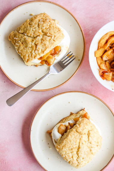 Tender shortbread biscuits with cinnamon whipped cream and caramelised apples