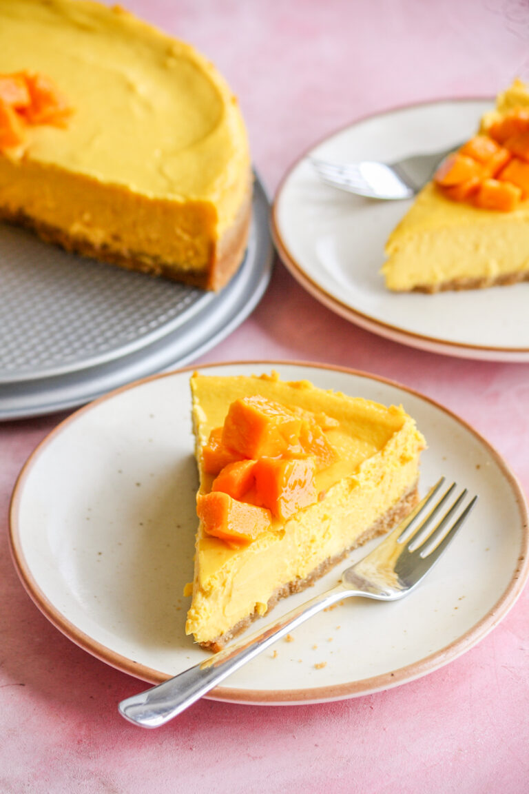 Baked Mango Cheesecake – The Desserted Girl