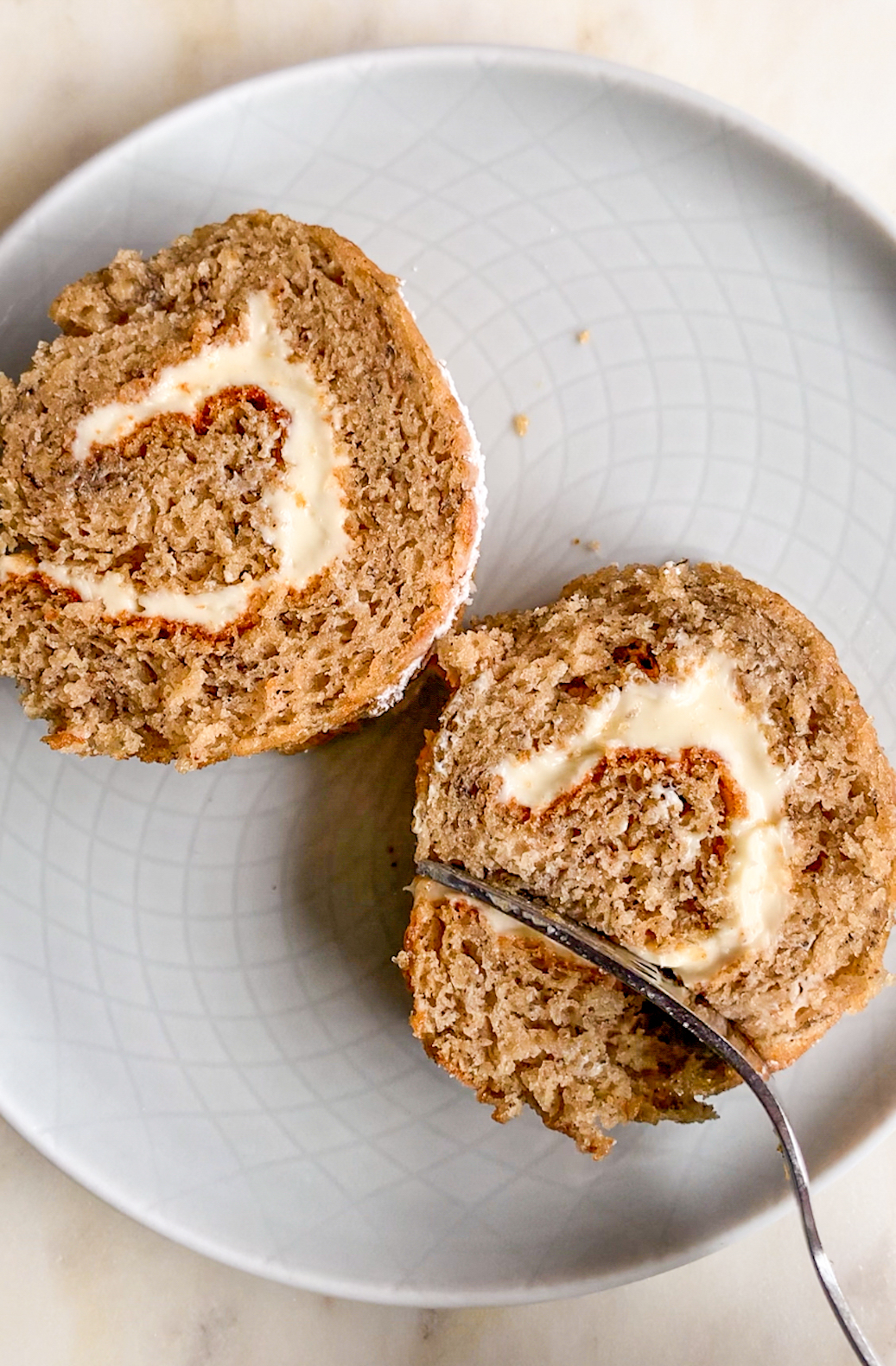 Banana Roll Cake with Cream Cheese Frosting – The Desserted Girl