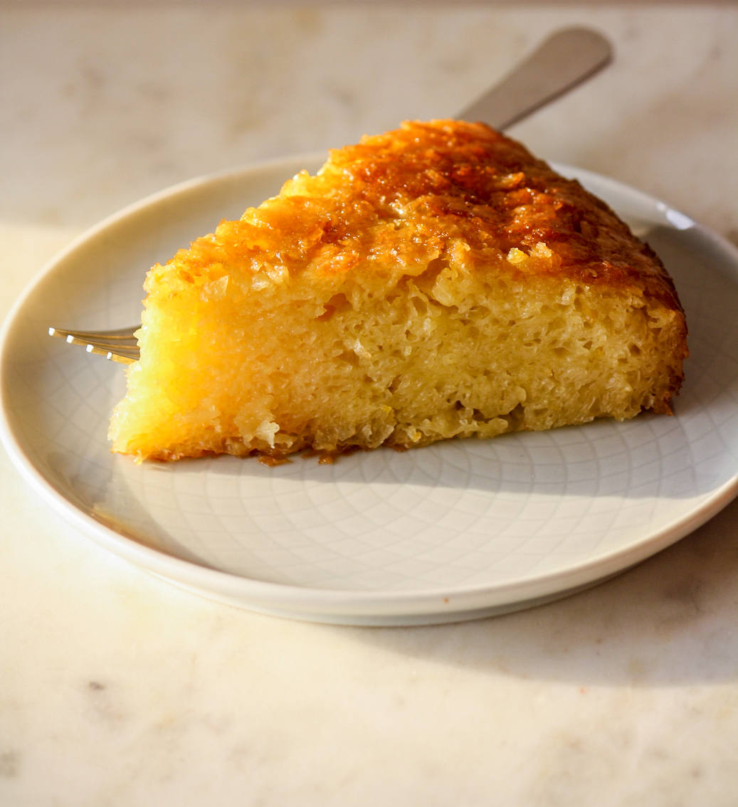 A very moist, syrup-soaked orange cake made with dried and crushed filo pastry